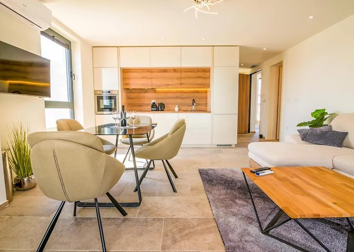 Bonaventura * Murter