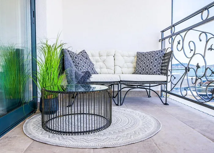 Bonaventura Lägenhet *